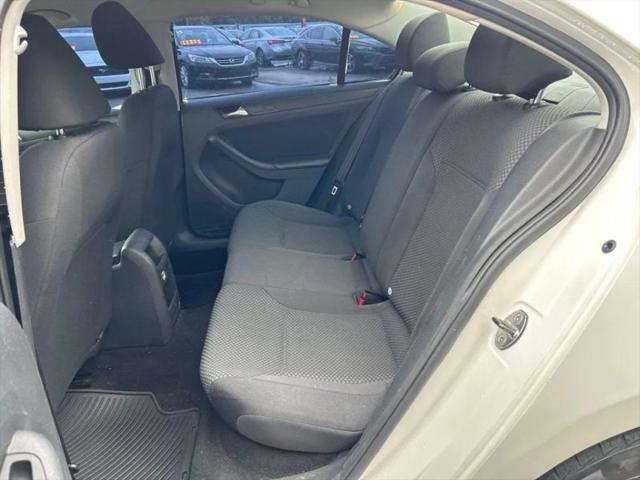 2014 Volkswagen Jetta 2.0L S