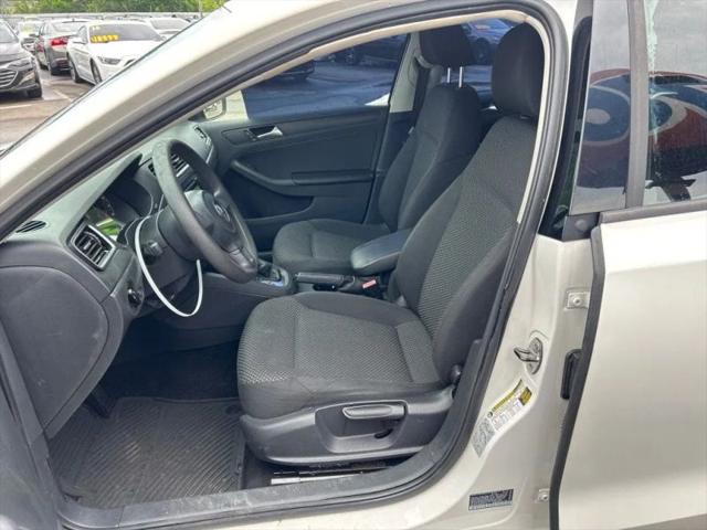 2014 Volkswagen Jetta 2.0L S