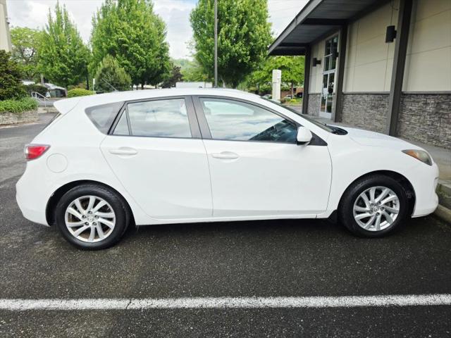 2012 Mazda Mazda3 i Touring