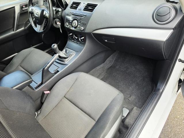 2012 Mazda Mazda3 i Touring