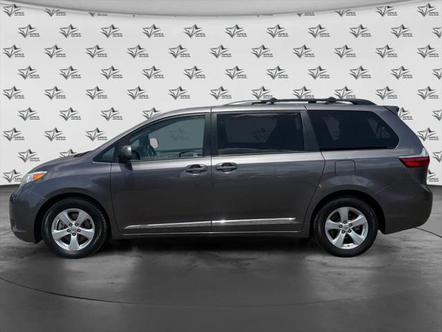 2017 Toyota Sienna LE 8 Passenger