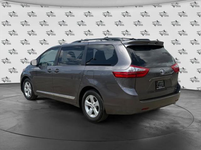 2017 Toyota Sienna LE 8 Passenger