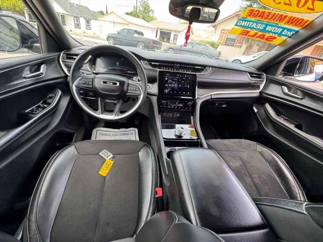 2023 Jeep Grand Cherokee L Altitude 4x2