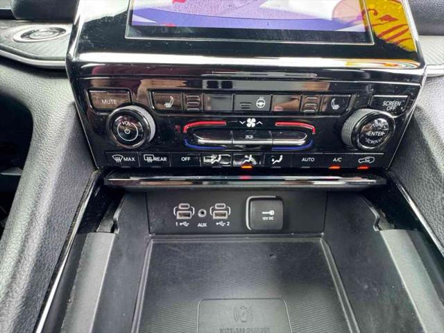 2023 Jeep Grand Cherokee L Altitude 4x2
