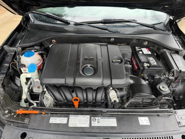 2012 Volkswagen Passat 2.5L SE