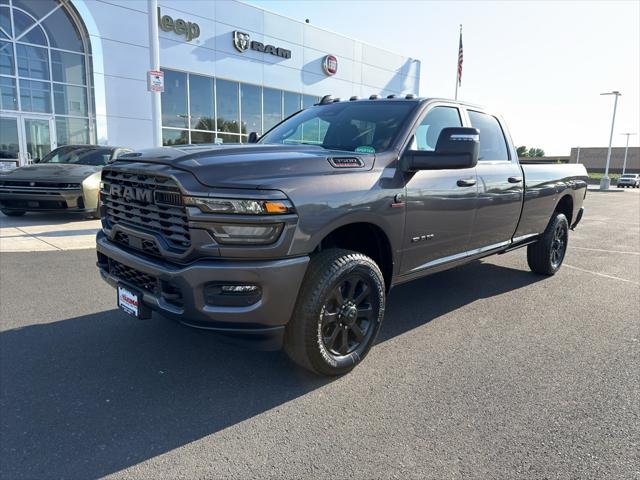 2026 Ram 3500 Big Horn Crew Cab 4x4 8' Box