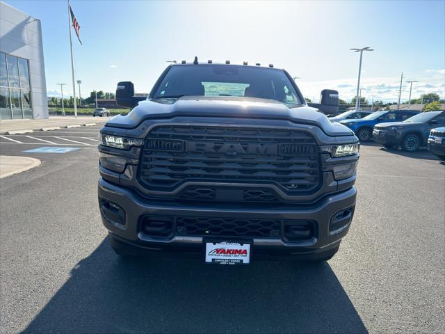 2026 Ram 3500 Big Horn Crew Cab 4x4 8' Box