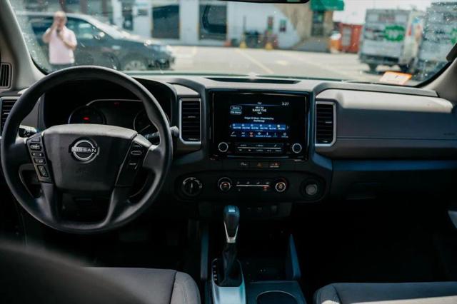 2024 Nissan Frontier Crew Cab SV 4x4