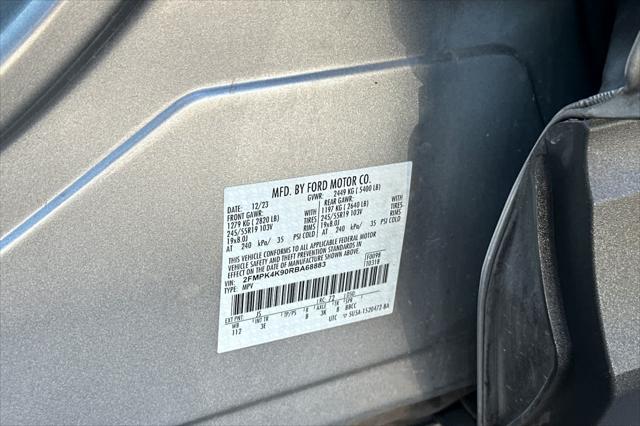 2024 Ford Edge Titanium