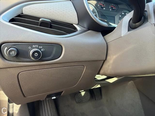 2022 Chevrolet Malibu FWD LT