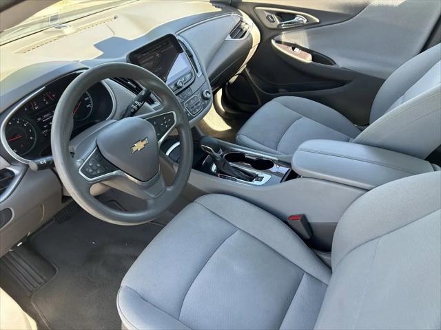 2022 Chevrolet Malibu FWD LT