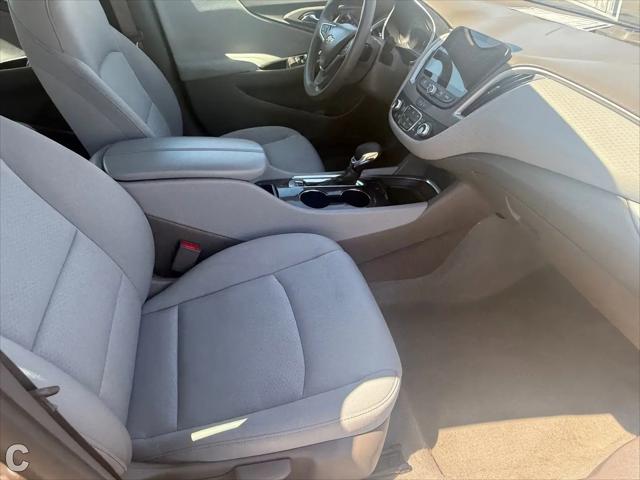 2022 Chevrolet Malibu FWD LT