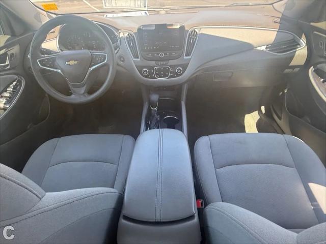 2022 Chevrolet Malibu FWD LT