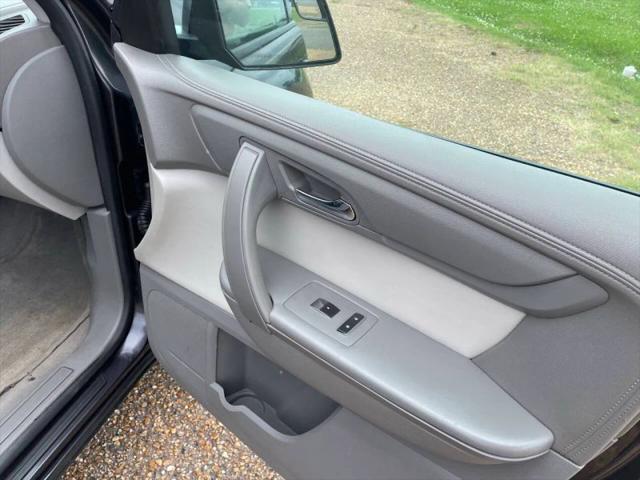 2014 GMC Acadia SLE-2