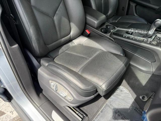 2015 Porsche Macan S