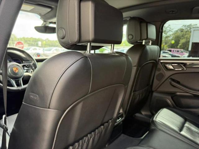 2015 Porsche Macan S