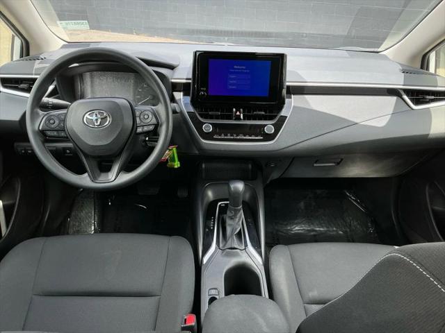 2025 Toyota Corolla Hybrid LE