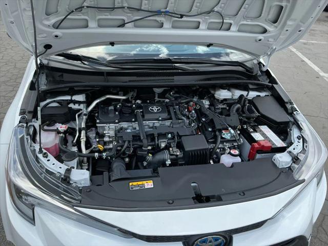 2025 Toyota Corolla Hybrid LE