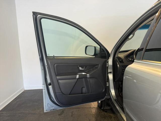 2011 Volvo XC90 3.2