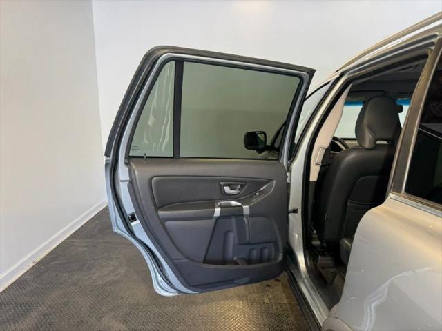 2011 Volvo XC90 3.2
