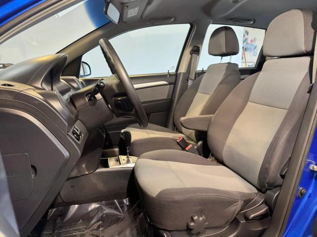 2011 Chevrolet Aveo 1LT