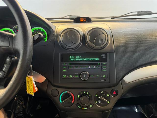 2011 Chevrolet Aveo 1LT