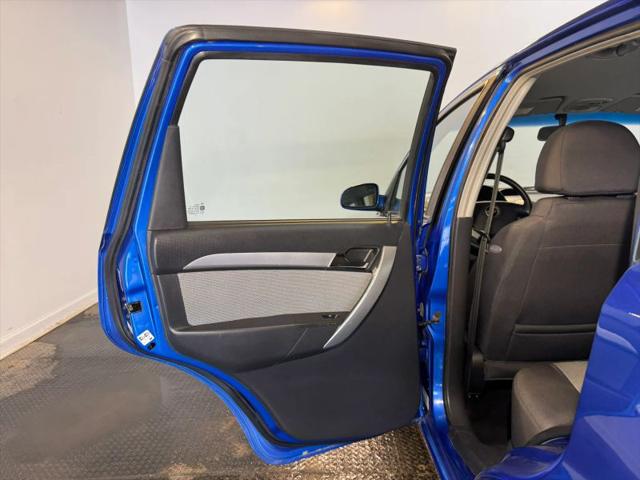 2011 Chevrolet Aveo 1LT