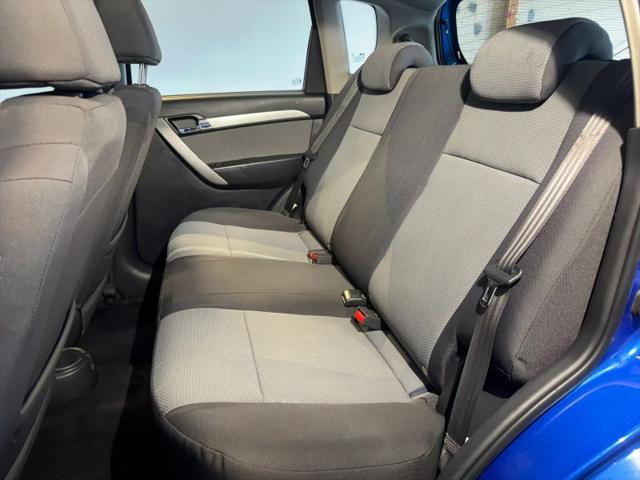 2011 Chevrolet Aveo 1LT