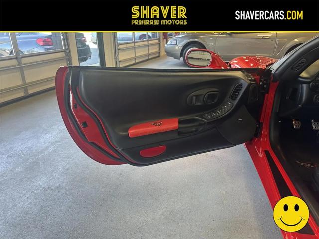 2002 Chevrolet Corvette Base