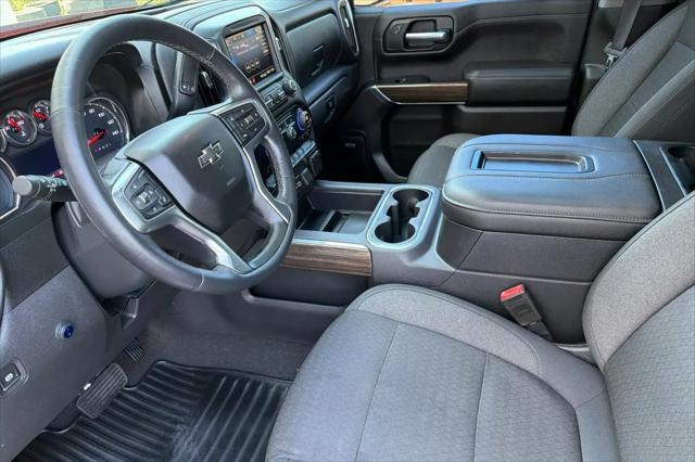 2020 Chevrolet Silverado 1500 4WD Crew Cab Short Bed RST