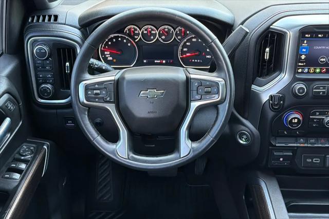 2020 Chevrolet Silverado 1500 4WD Crew Cab Short Bed RST