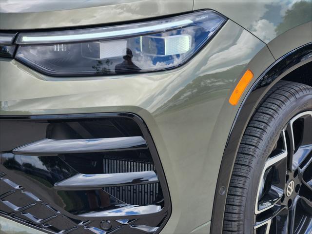2026 Volkswagen Tiguan SEL R-Line Turbo