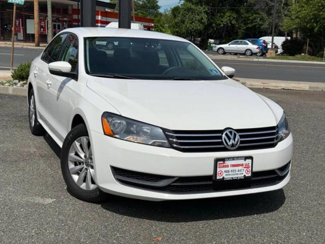 2012 Volkswagen Passat 2.5L S