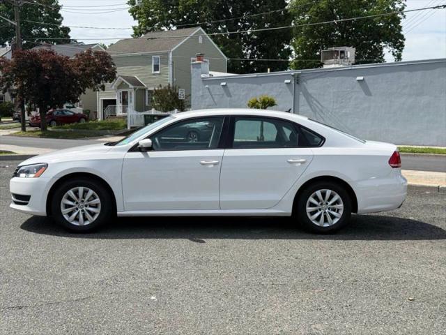 2012 Volkswagen Passat 2.5L S