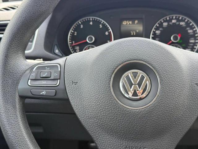 2012 Volkswagen Passat 2.5L S