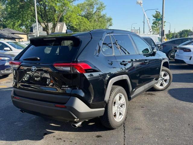 2021 Toyota RAV4 Hybrid XLE