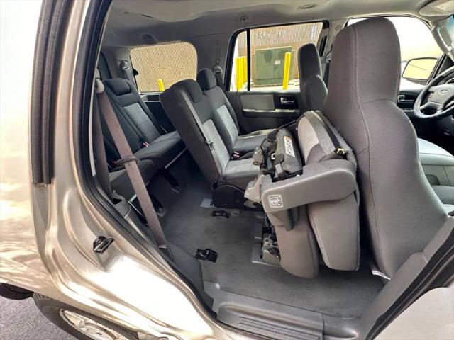 2006 Ford Expedition XLT Sport