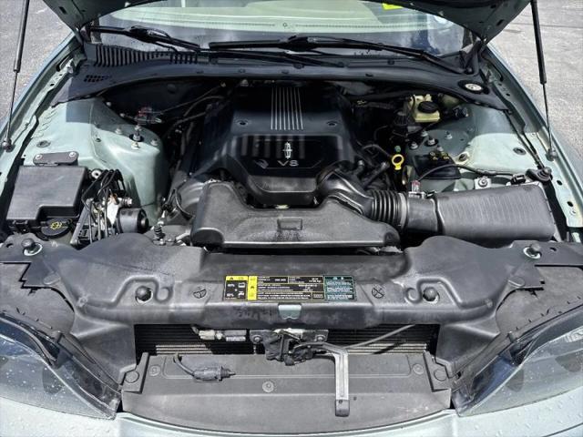 2004 Lincoln LS Sport