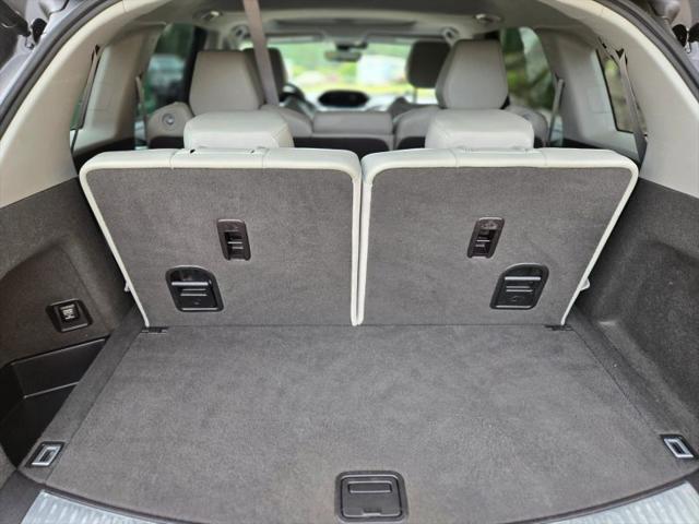 2017 Acura MDX w/Technology Package
