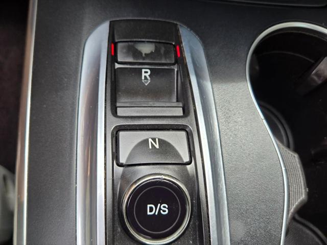 2017 Acura MDX w/Technology Package