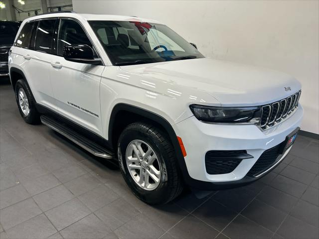 2023 Jeep Grand Cherokee Laredo 4x4
