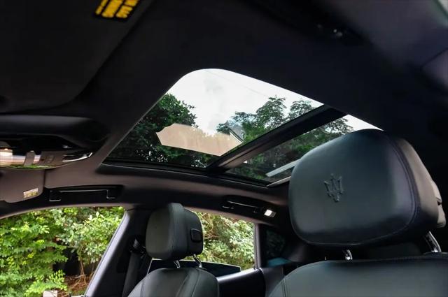 2020 Maserati Levante Standard