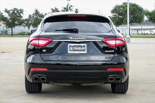 2020 Maserati Levante Standard