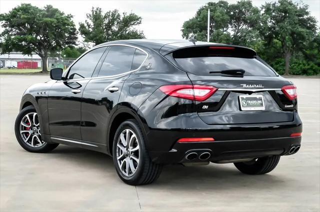 2020 Maserati Levante Standard