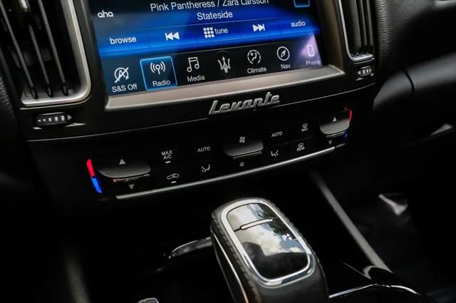 2020 Maserati Levante Standard