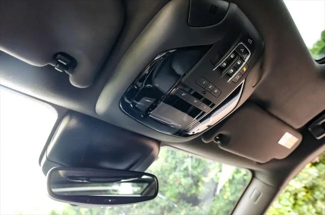 2020 Maserati Levante Standard