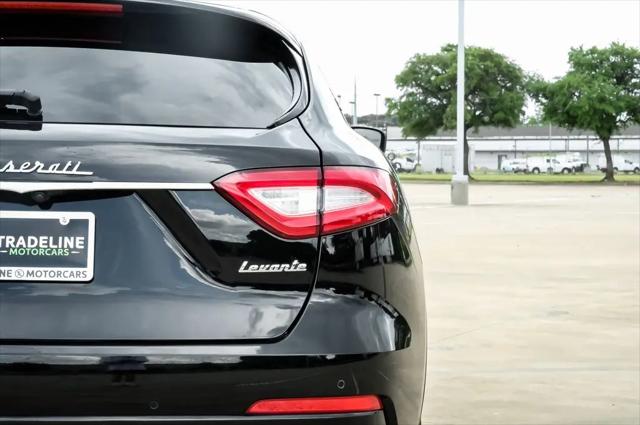 2020 Maserati Levante Standard