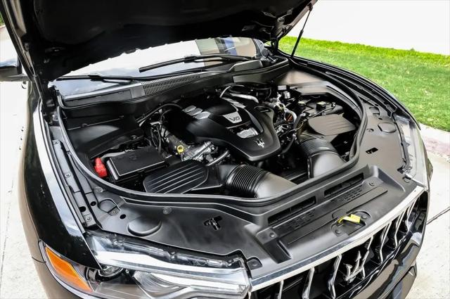 2020 Maserati Levante Standard
