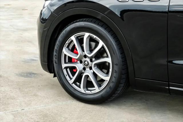 2020 Maserati Levante Standard