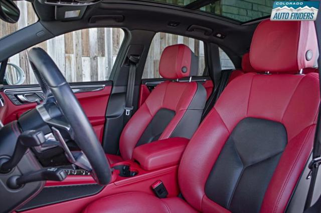 2017 Porsche Macan S